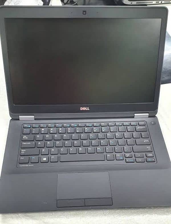 Dell gaming laptop HQ i5 6 with 2+4Gb graphics card 1080p 1