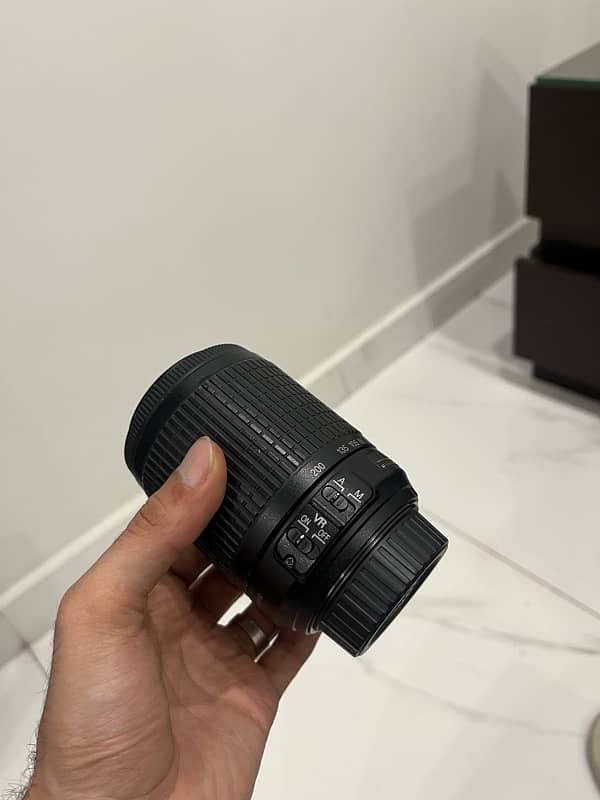 Nikon 55-200mm Lens 0