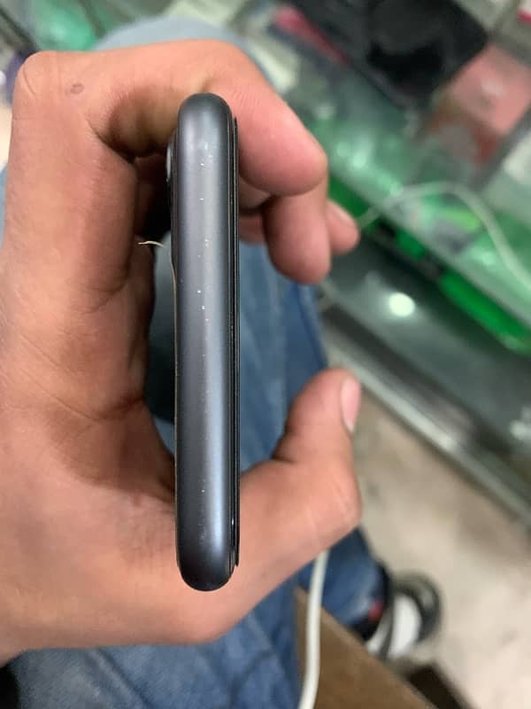 Iphone 11 non pta 84% 64gb 2