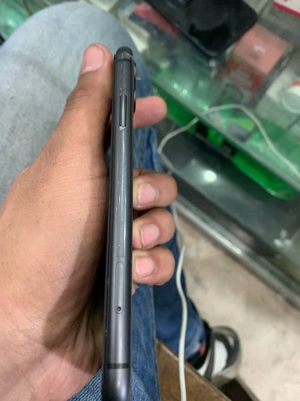 Iphone 11 non pta 84% 64gb 3