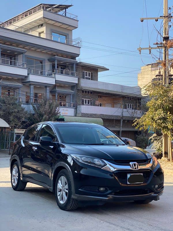 Honda Vezel 2015 1