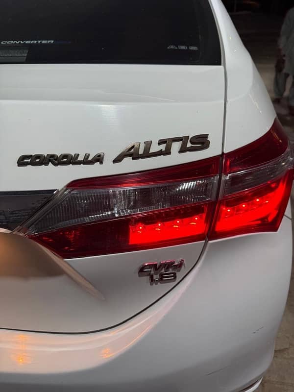 Toyota Corolla Altis Grande 2016 8