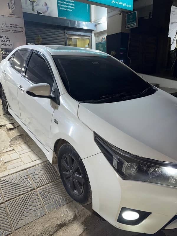 Toyota Corolla Altis Grande 2016 10