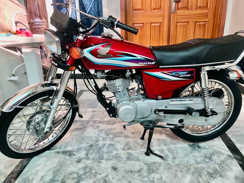 honda125 2015 lush total 26000 chala hua 7