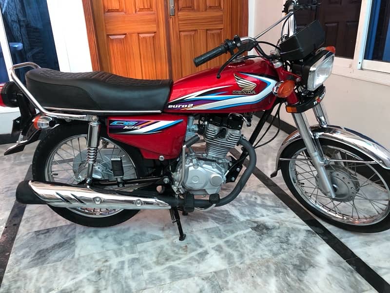 honda125 2015 lush total 26000 chala hua 9