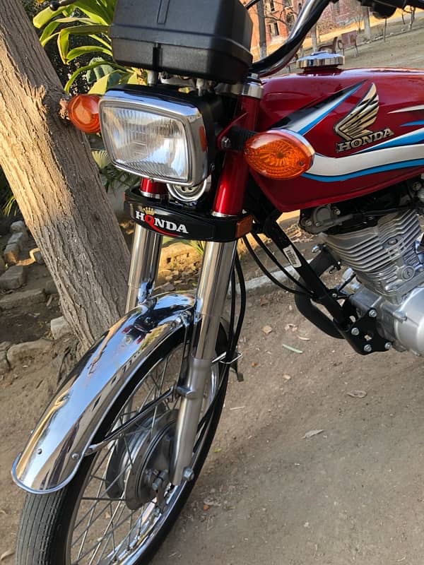 honda125 2015 lush total 26000 chala hua 12