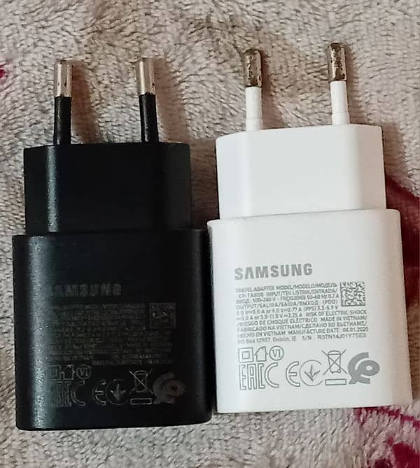 Samsung 25 watt geniune adapter 1