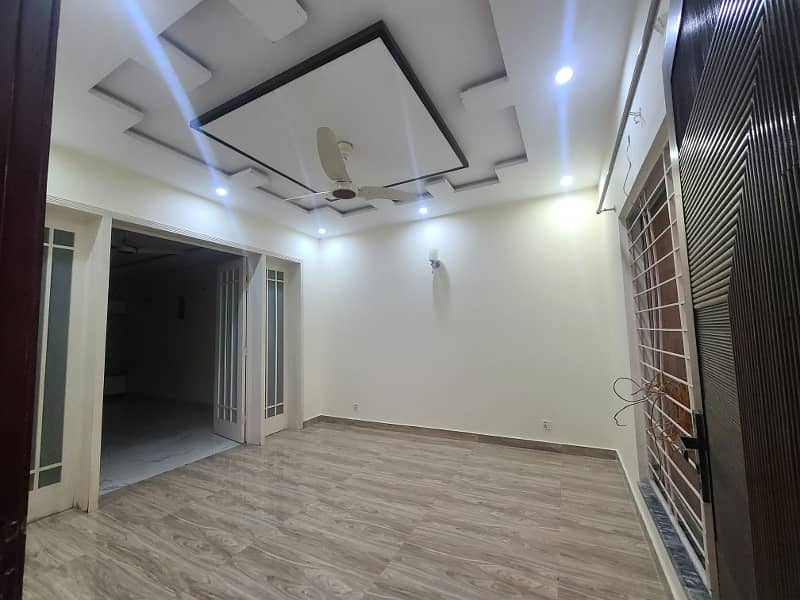 2250 Sqft Brand New Ground Floor Is Up For Rent 11