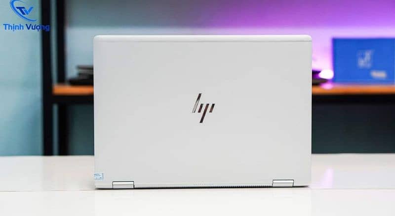 Hp New Logo TouchScreen + 360 Core i5 7th Genration 8GB Ram /256GB SSD 3