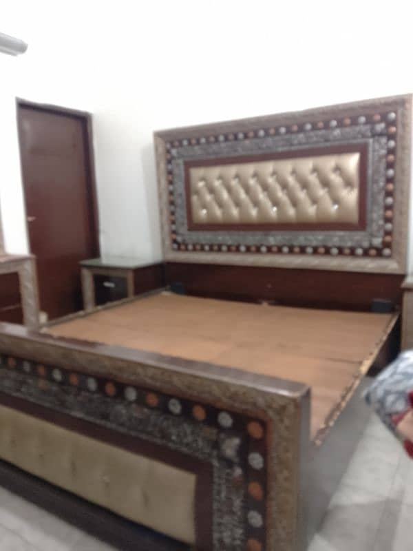 bed with side table and dressing table for sale 6