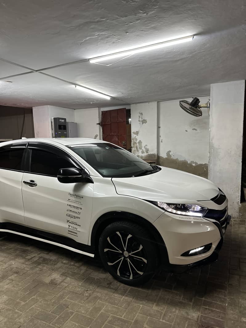 Honda Vezel 2016 3