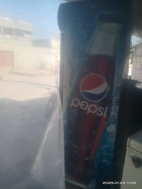 pepsi chealer 1