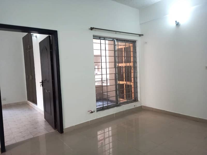 5 Marla 2 Bedroom Unfurnished Apartment For Rent Sector C Askari 11 Lahore 9