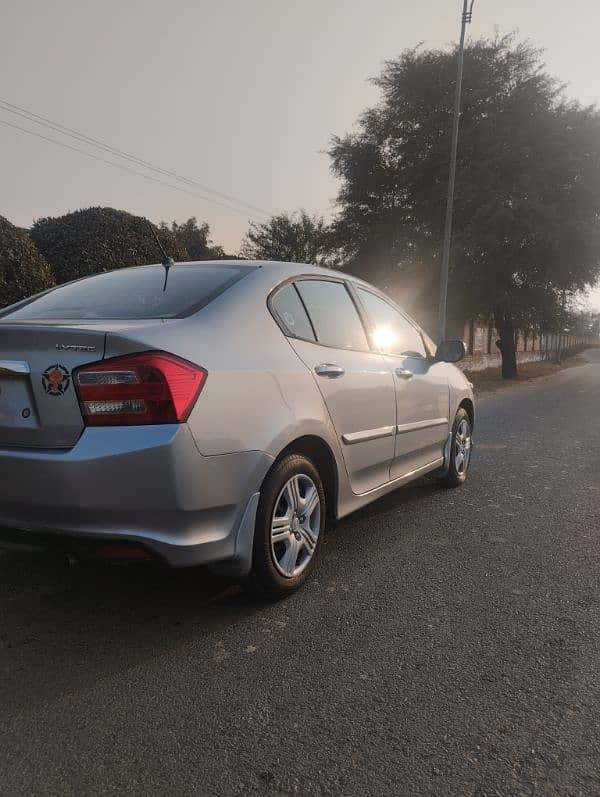 Honda City IVTEC 2019 4