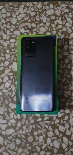 Infinix Note 10 Pro (8 / 128)