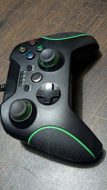 xbox one wired controller 10/10 0