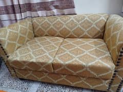 7 sitter sofa set neat and clean no damage 10/10 condition urgent sale