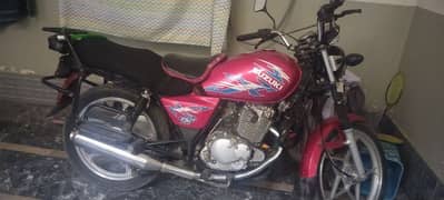 Suzuki 150 motorbike best 10 by 10 condition