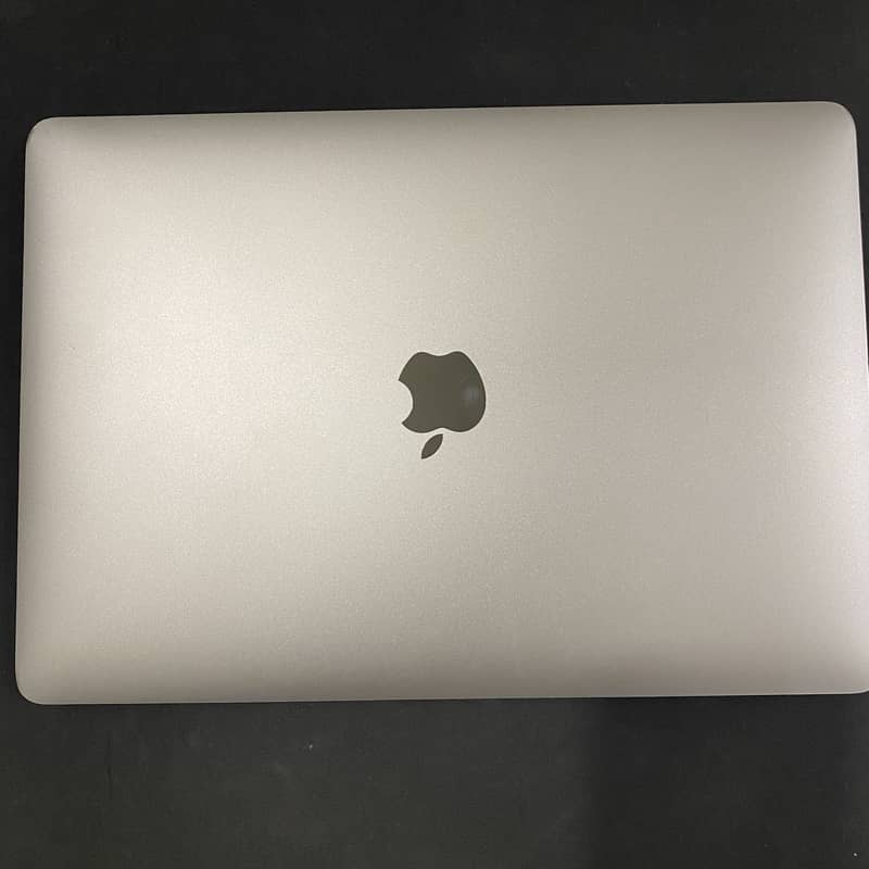 MacBook Air M1 2020 Model 2