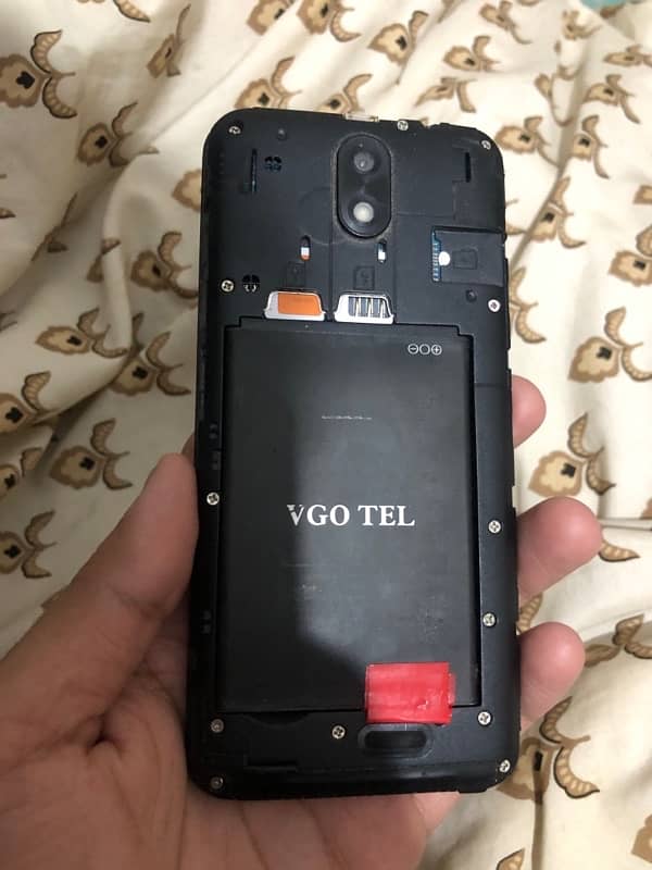 vgo tel new 7 dual sim pta aprroved bs battery kam chalti ha aur crack 1