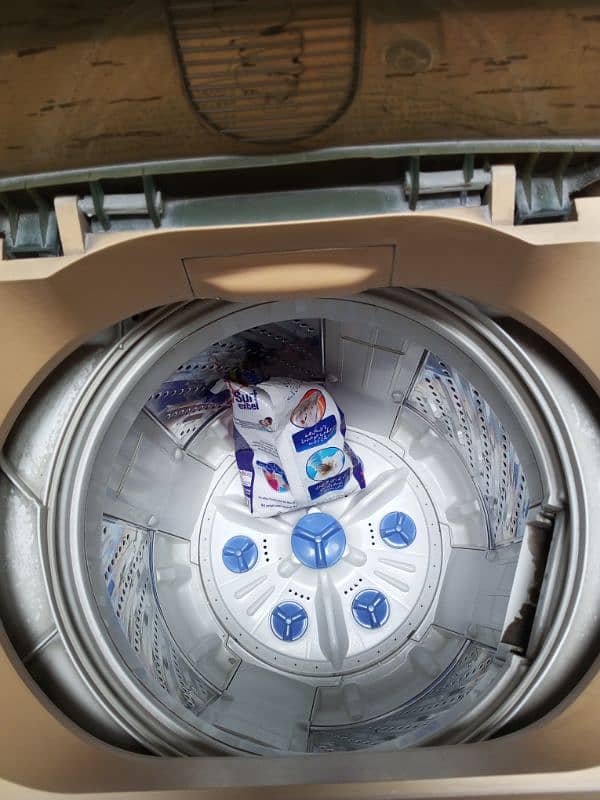 TCL Fully Automatic Washing Machine 2