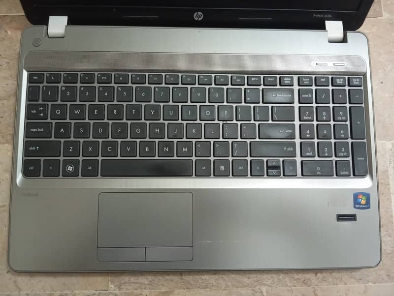 Hp ProBook 4530s core i7,QuadCore (2nd generation),500 gb,08 gb 4