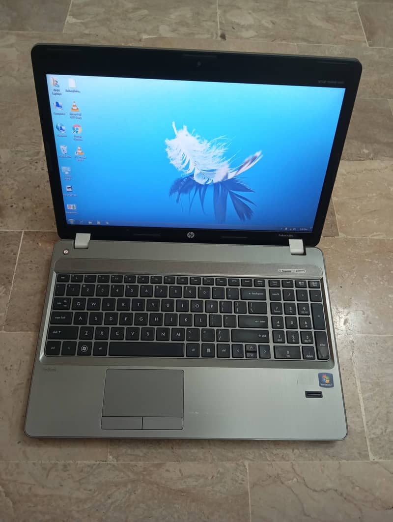 Hp ProBook 4530s core i7,QuadCore (2nd generation),500 gb,08 gb 12