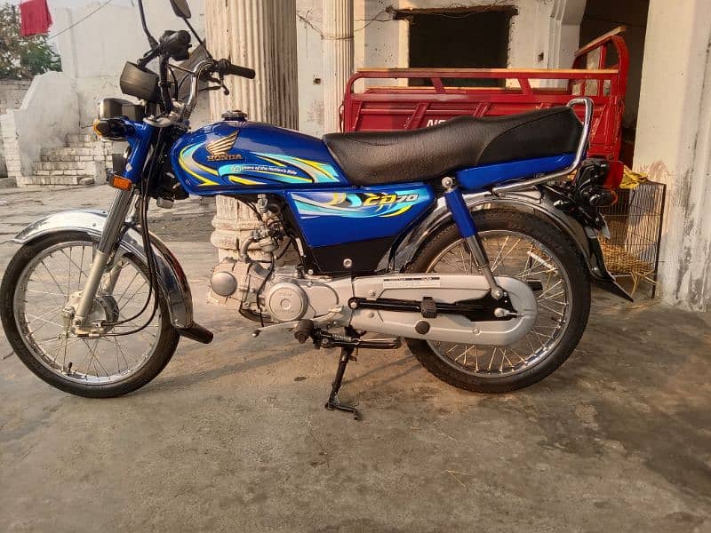 2024 model bike for sale lush condition 0