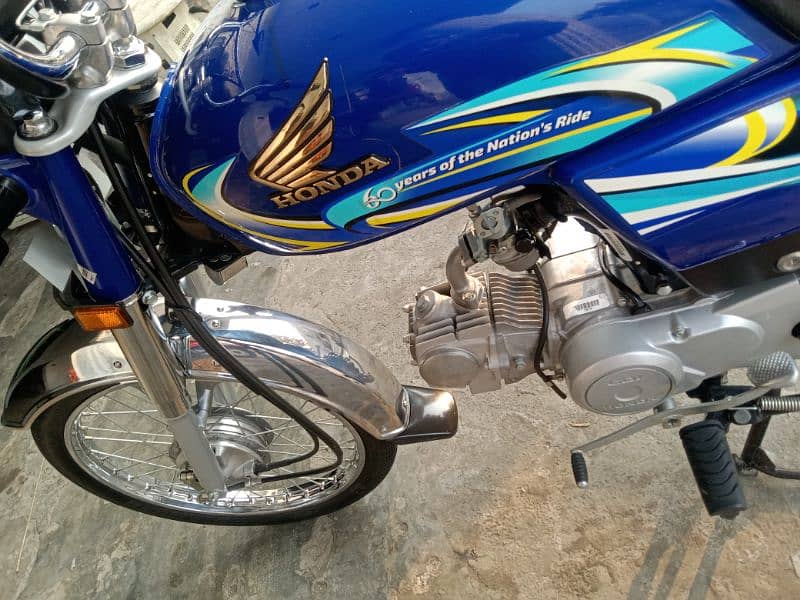 2024 model bike for sale lush condition 8