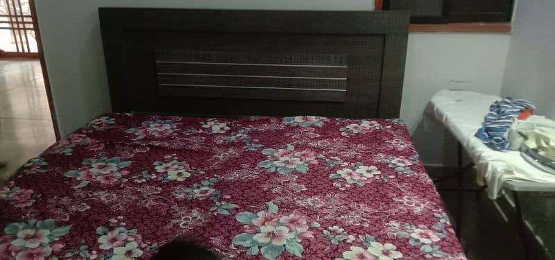 Double bed for sale just 1 year used only 0