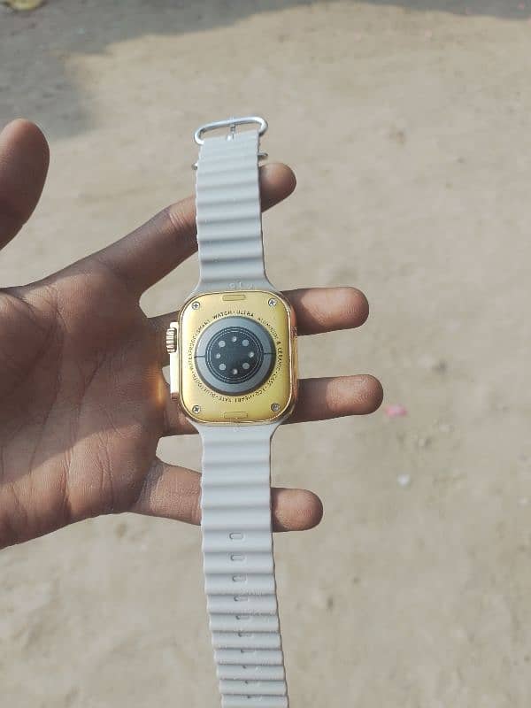 Ultra watch 0