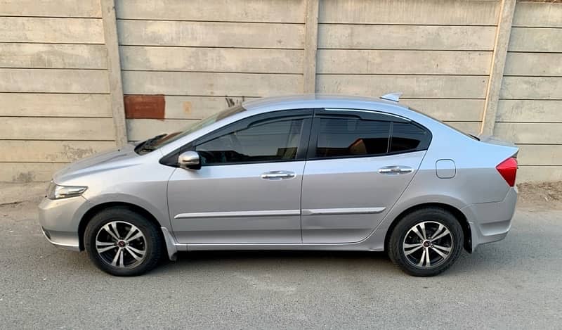 Honda City IVTEC 1.5 2020 4