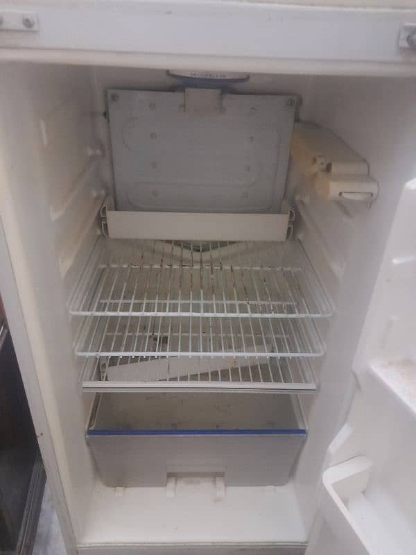 dawlance fridge for sale 5