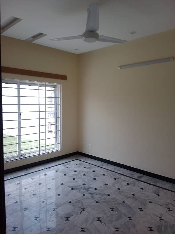 7 Marla upper portion available for rent in F-17 telegarden 2