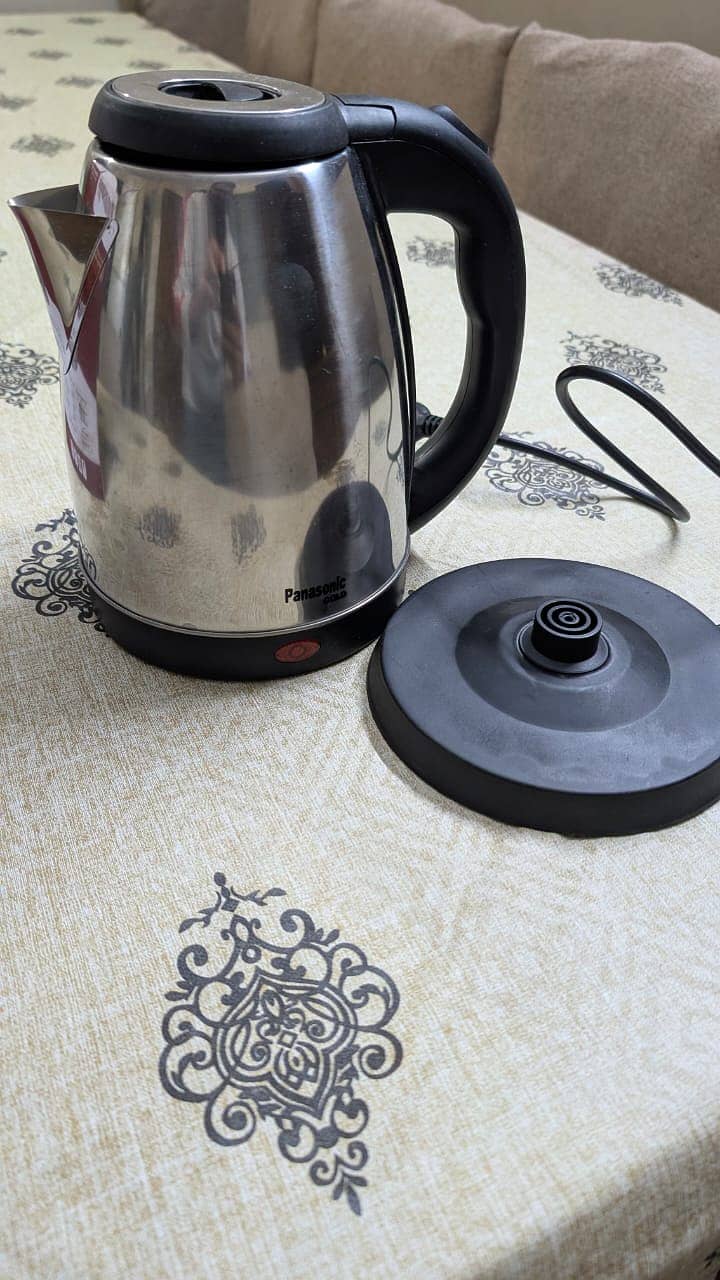 Panasonic Gold Electric Kettle 1.8L 1500W 0