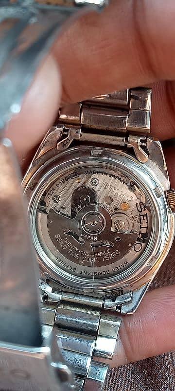 seiko 5 watch 3