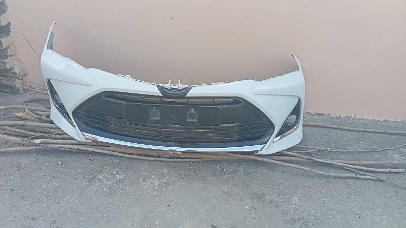 Toyota ALTIS  bumper 0