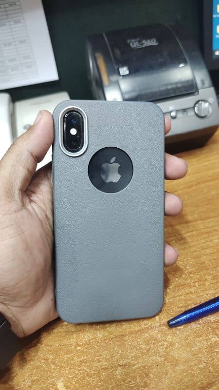 IPHONE XS 64GB NON PTA 1