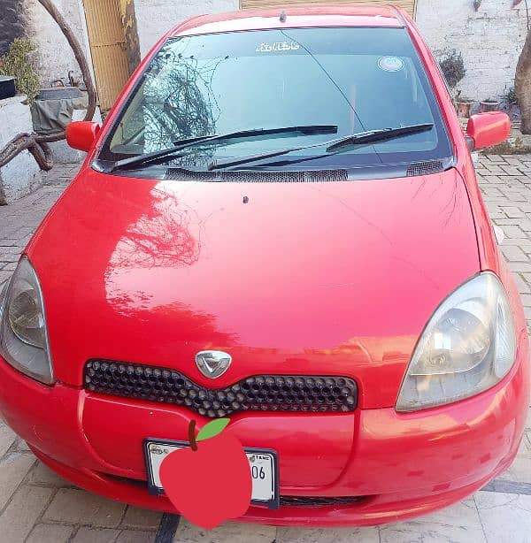 Toyota Vitz 2000 0