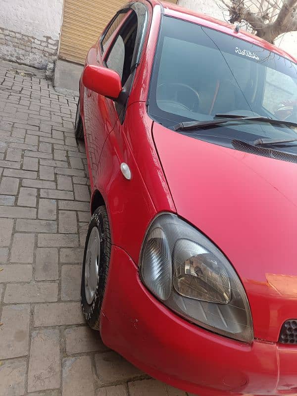 Toyota Vitz 2000 12