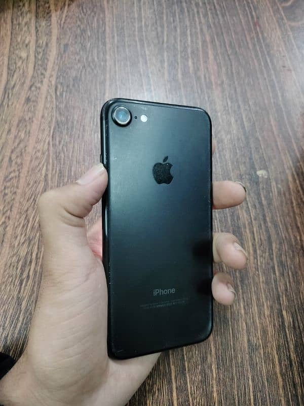 iPhone 7 32gb 0