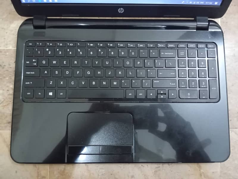 HP Pavillion 15,core i5 (5th Generation)08gb ram,128gb SSD 11