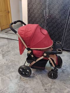 high quality baby pram/stroller for sale 9/10 Condition