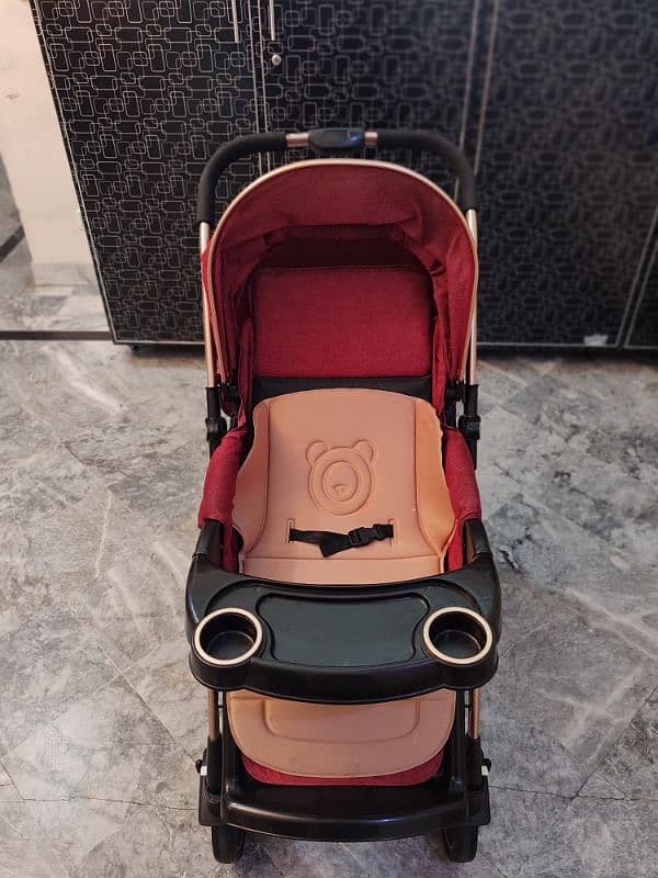 high quality baby pram/stroller for sale 9/10 Condition 1