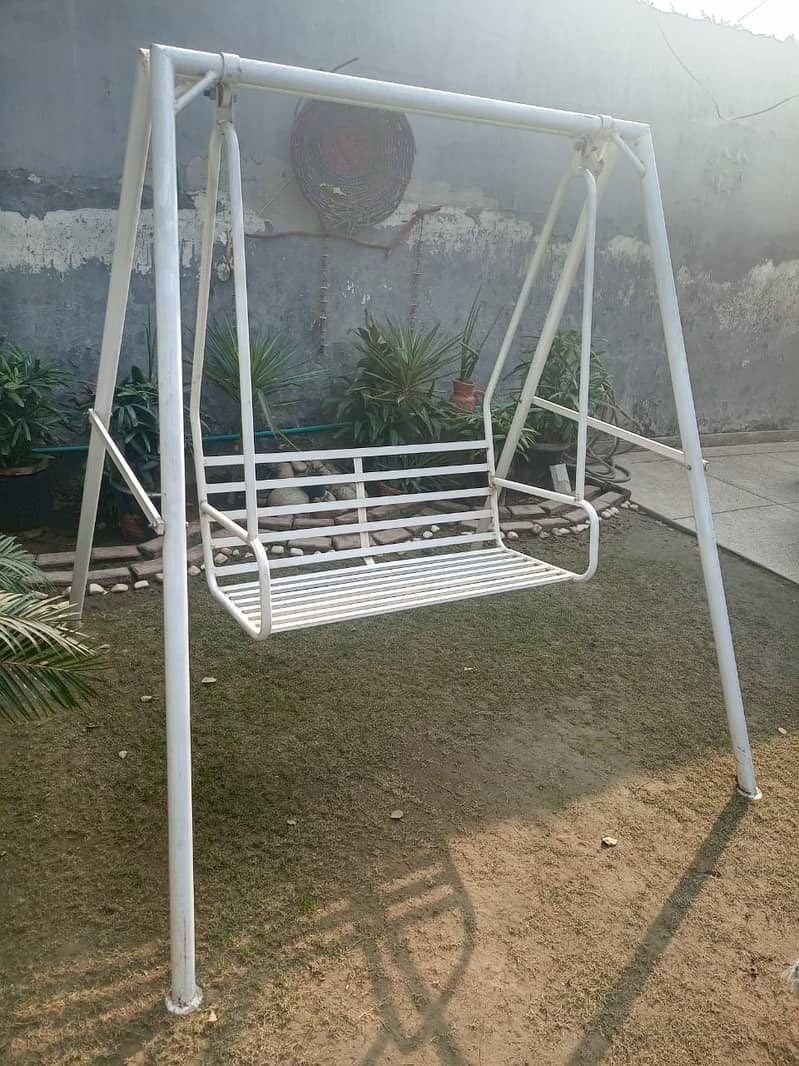 2 seater swing 0