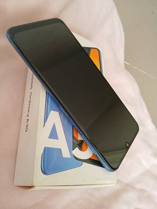 Samsung A30 Mobile 64gb 6