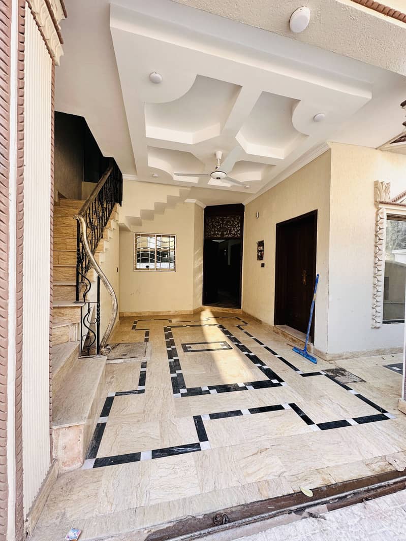 Luxury 7 Marla Triple Story House For Sale In Chaklala Scheme 3 3