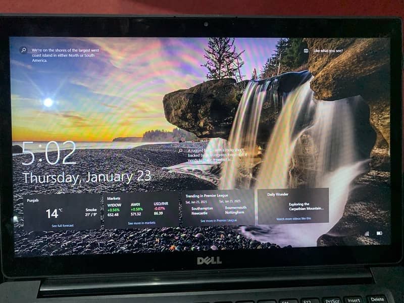 dell core i7 7th gen with touch 0