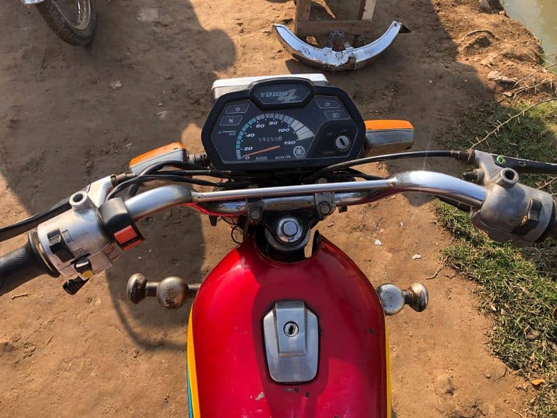 Yamaha 4 stroke in Good Condition 8