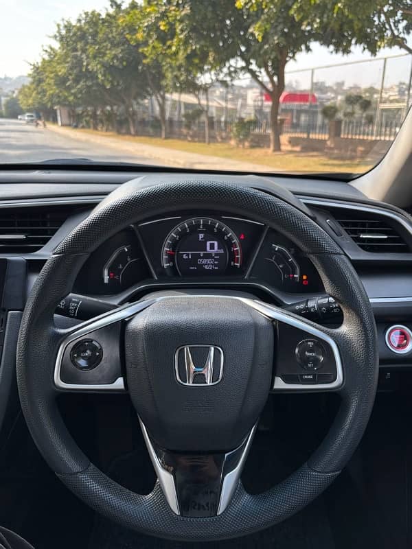 Honda Civic Oriel 2021 7